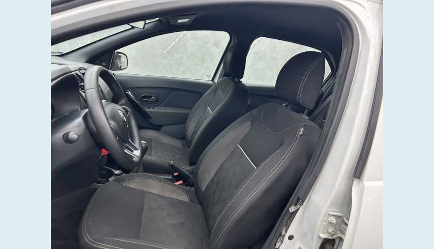 RENAULT LOGAN ZEN 1.0 12V SCE FLEX - BRANCO - 2023 Foto 6 (Grande)