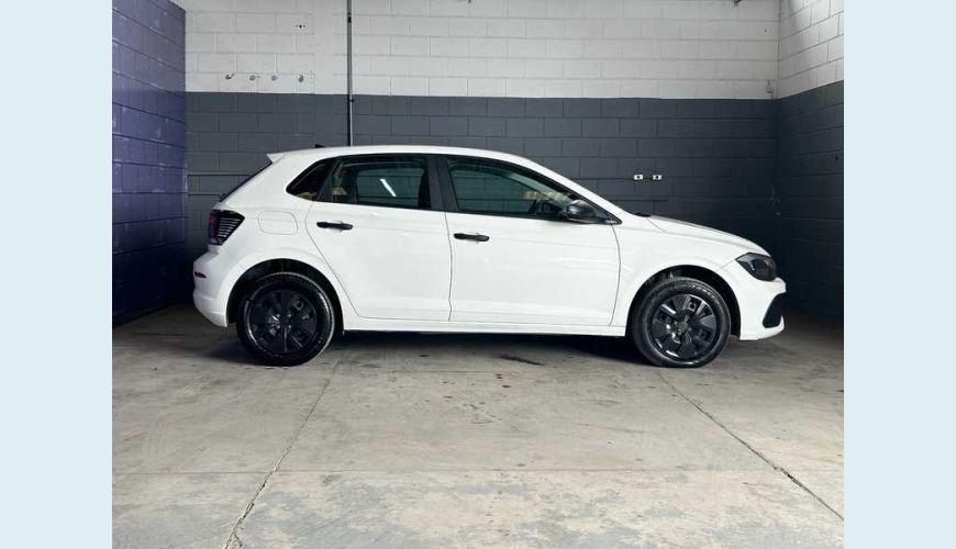 VOLKSWAGEN POLO TRACK 1.0 FLEX 12V 5P - BRANCO - 2025 Foto 6 (Grande)