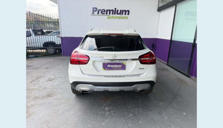 MERCEDES-BENZ GLA 200 - BRANCO - 2018 Foto 6 (Grande)