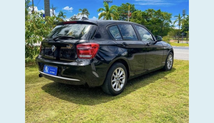 BMW 118I - PRETO - 2012 Foto 6 (Grande)