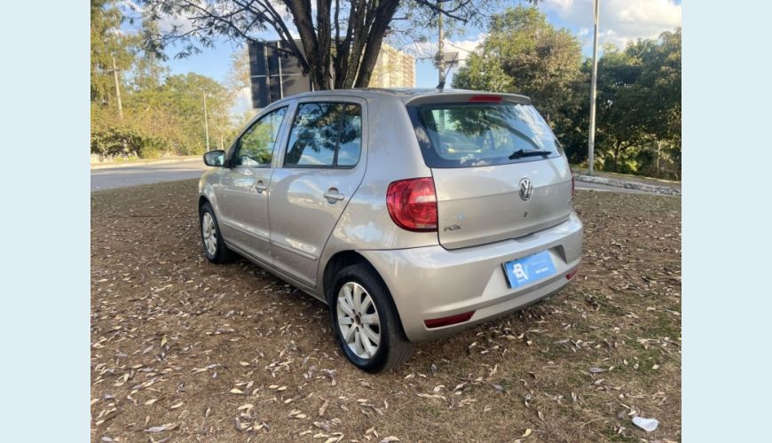 VOLKSWAGEN FOX - PRATA - 2012 Foto 6 (Grande)