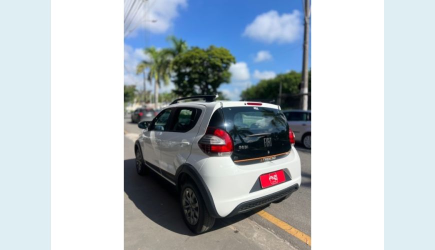 FIAT MOBI FLEX MANUAL 4P - BRANCO - 2024 Foto 6 (Grande)