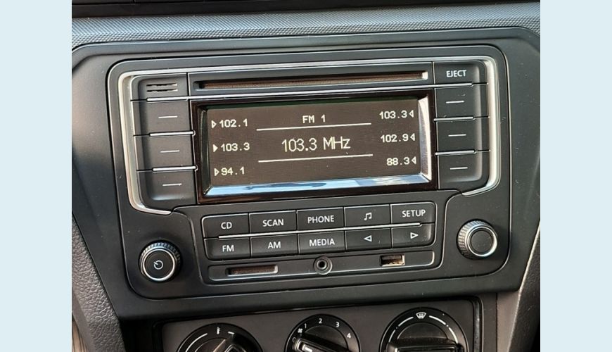 VOLKSWAGEN VOYAGE - PRATA - 2019 Foto 6 (Grande)
