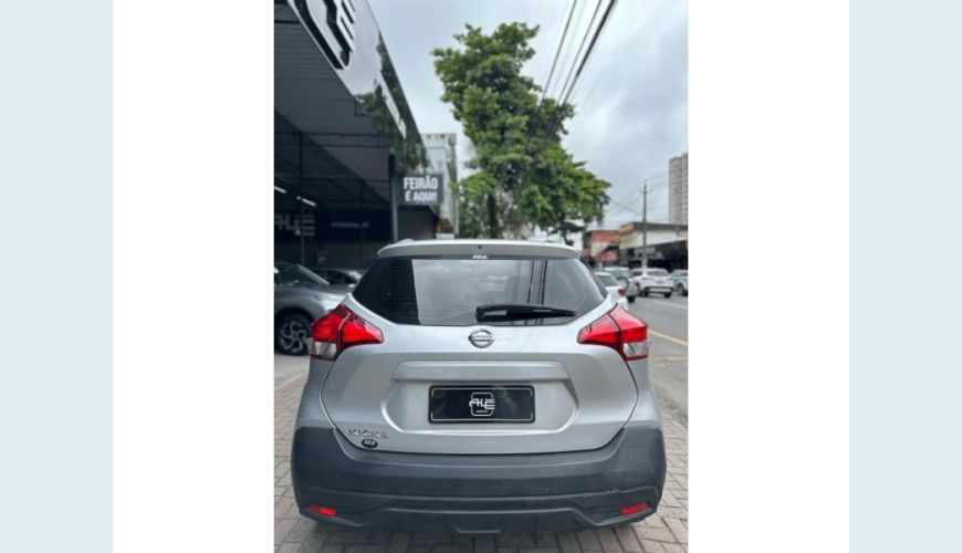 NISSAN KICKS - PRATA - 2020 Foto 6 (Grande)