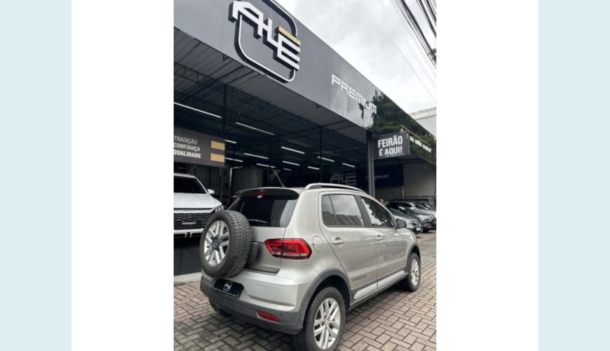VOLKSWAGEN CROSSFOX - PRATA - 2016 Foto 6 (Grande)