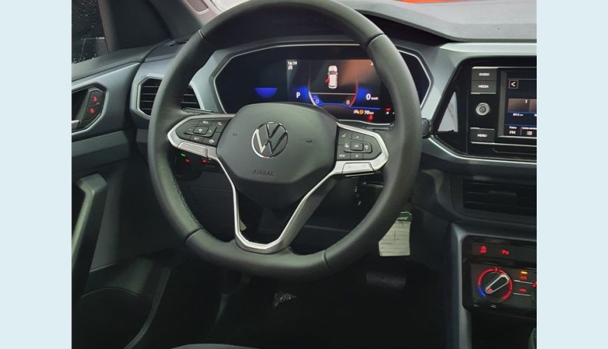 VOLKSWAGEN T-CROSS 1.0 200 TSI TOTAL FLEX AUT. - INDEFINIDA - 2023 Foto 7 (Grande)