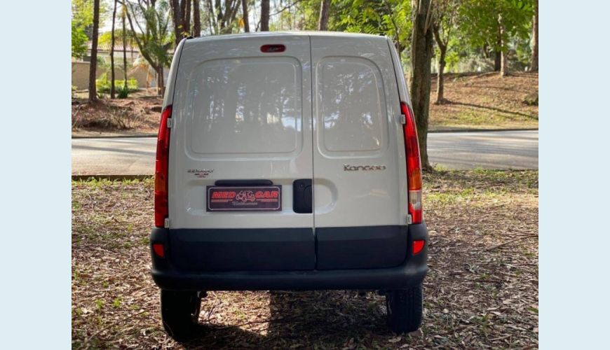 RENAULT KANGOO 1.6 EXPRESS 16V FLEX 3P MANUAL - BRANCO - 2018 Foto 7 (Grande)