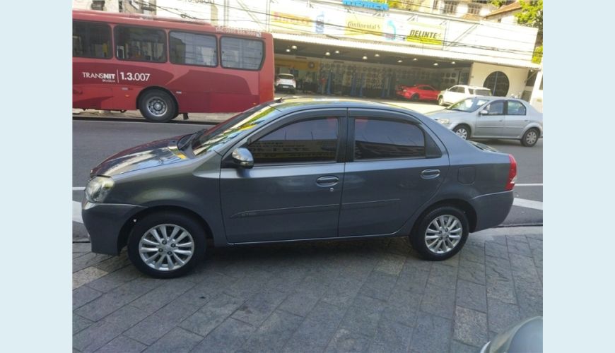 TOYOTA ETIOS 1.5 XLS SEDAN 16V FLEX 4P MANUAL - CINZA - 2016 Foto 7 (Grande)