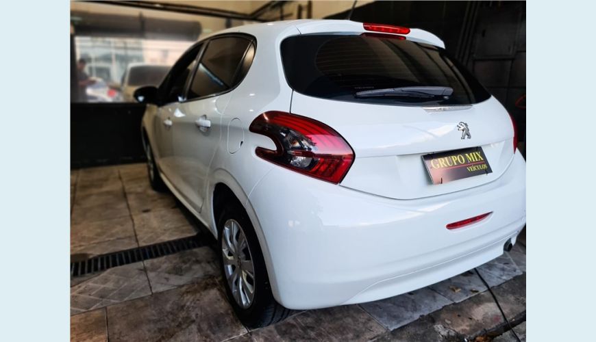 PEUGEOT 208 1.2 ACTIVE 12V FLEX 4P MANUAL - BRANCO - 2019 Foto 7 (Grande)
