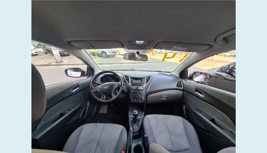 HYUNDAI HB 20S 1.6 PREMIUM 16V FLEX 4P MANUAL - BRANCO - 2014 Foto 7 (Grande)