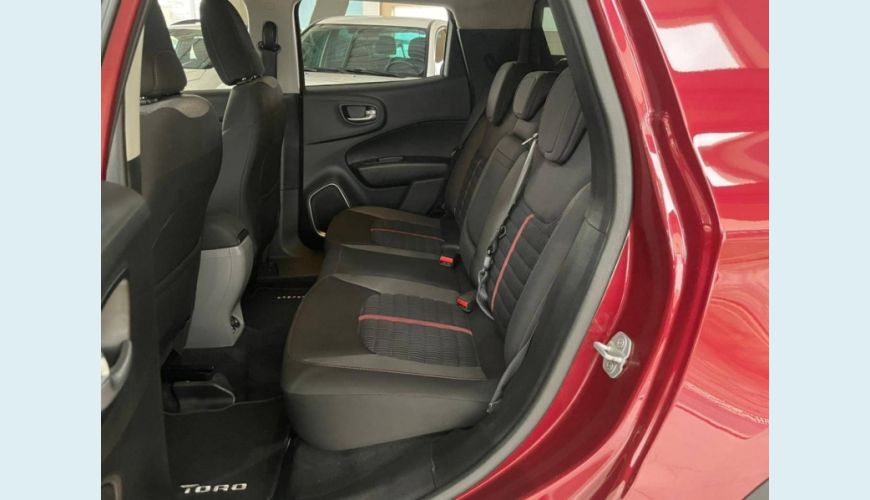 FIAT TORO 2.4 16V MULTIAIR FLEX FREEDOM AT9 - VERMELHO - 2018 Foto 7 (Grande)
