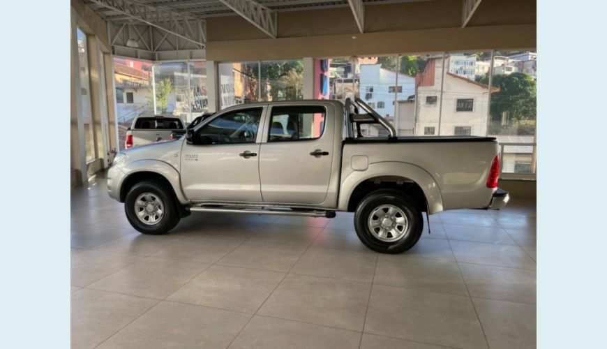 TOYOTA HILUX 3.0 SR 4X4 CD 16V TURBO INTERCOOLER DIESEL 4P MANUAL - PRATA - 2010 Foto 7 (Grande)