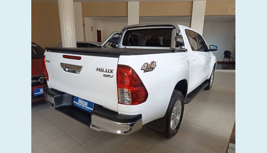 TOYOTA HILUX 2.8 SRV 4X4 CD 16V DIESEL 4P AUT. - BRANCO - 2017 Foto 7 (Grande)