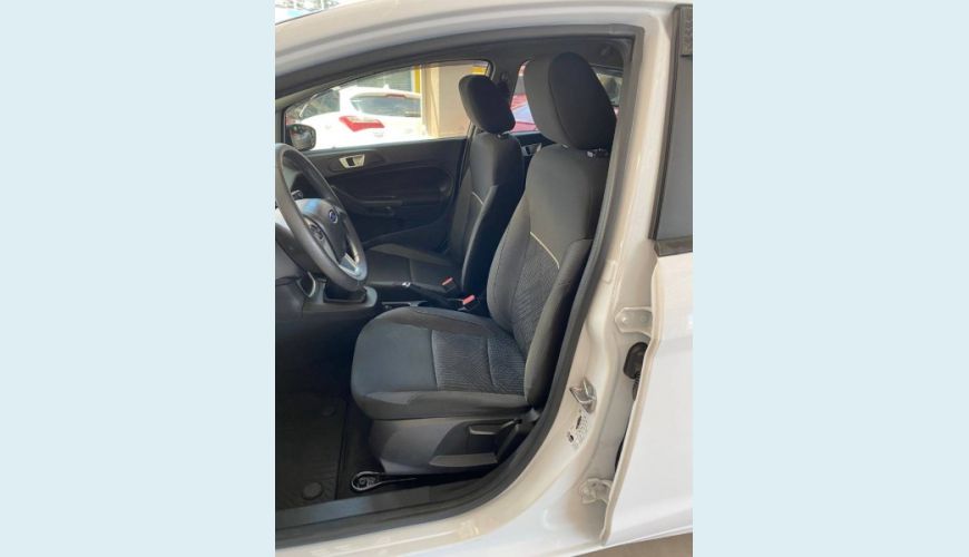 FORD FIESTA 1.6 TI-VCT FLEX SE MANUAL - BRANCO - 2018 Foto 7 (Grande)
