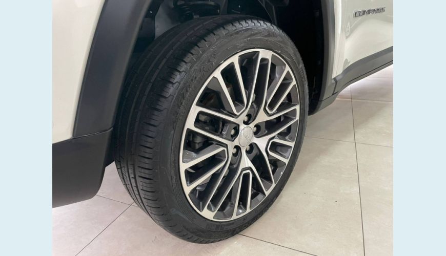 JEEP COMPASS 2.0 TD350 TURBO DIESEL LIMITED AT9 - BRANCO - 2022 Foto 7 (Grande)