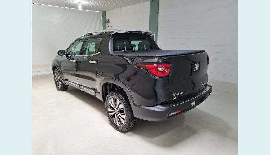 FIAT TORO 2.0 16V TURBO DIESEL VOLCANO 4WD AT9 - PRETO - 2023 Foto 7 (Grande)