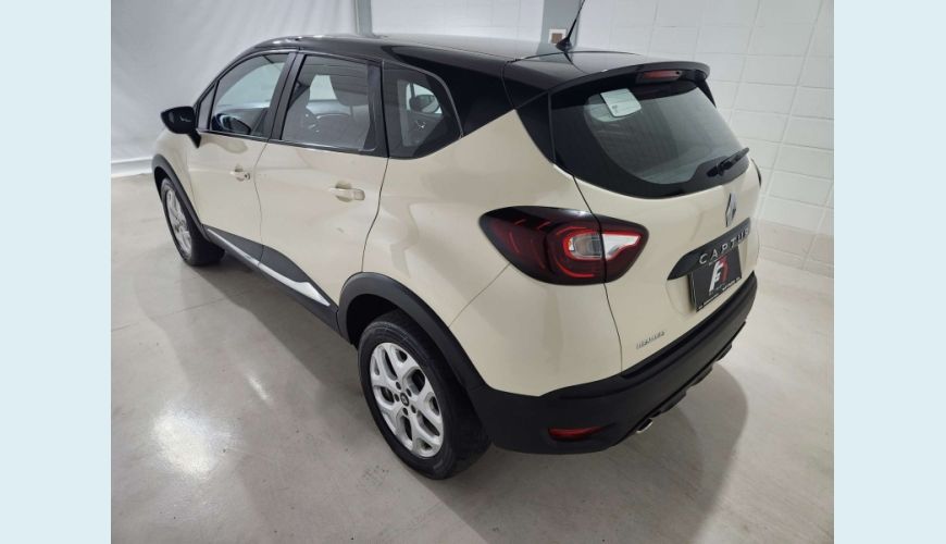 RENAULT CAPTUR 1.6 16V SCE FLEX LIFE X-TRONIC - BEGE - 2018 Foto 7 (Grande)