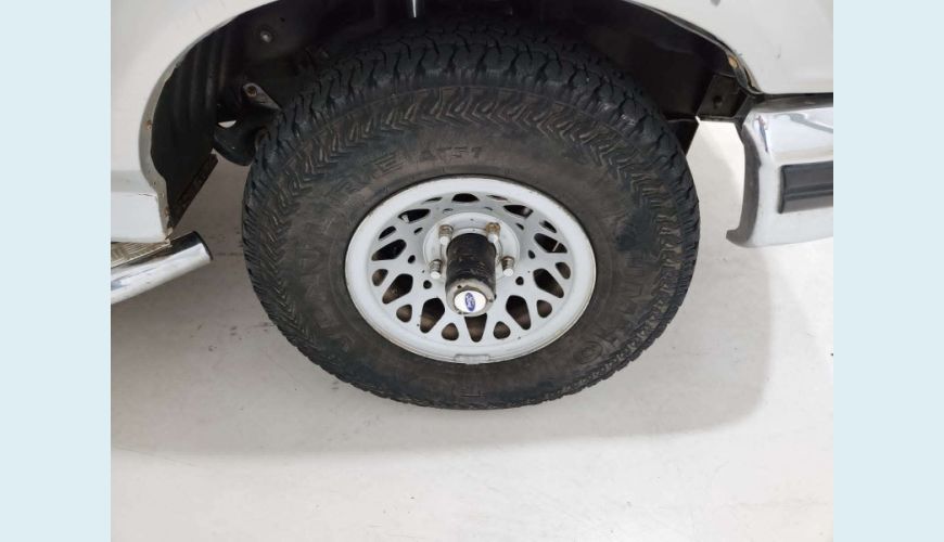 FORD F-1000 4.3 XLT 4X4 CS TURBO DIESEL 2P MANUAL - PRATA - 1998 Foto 7 (Grande)