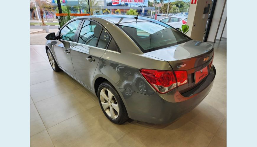 CHEVROLET CRUZE 1.8 LT 16V FLEX 4P AUT. - CINZA - 2013 Foto 7 (Grande)