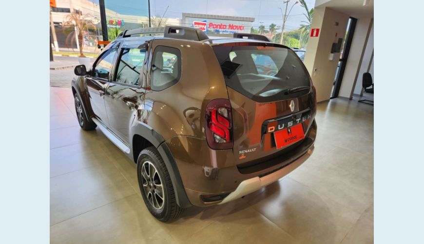RENAULT DUSTER 1.6 DYNAMIQUE 4X2 16V FLEX 4P MANUAL - MARROM - 2017 Foto 7 (Grande)