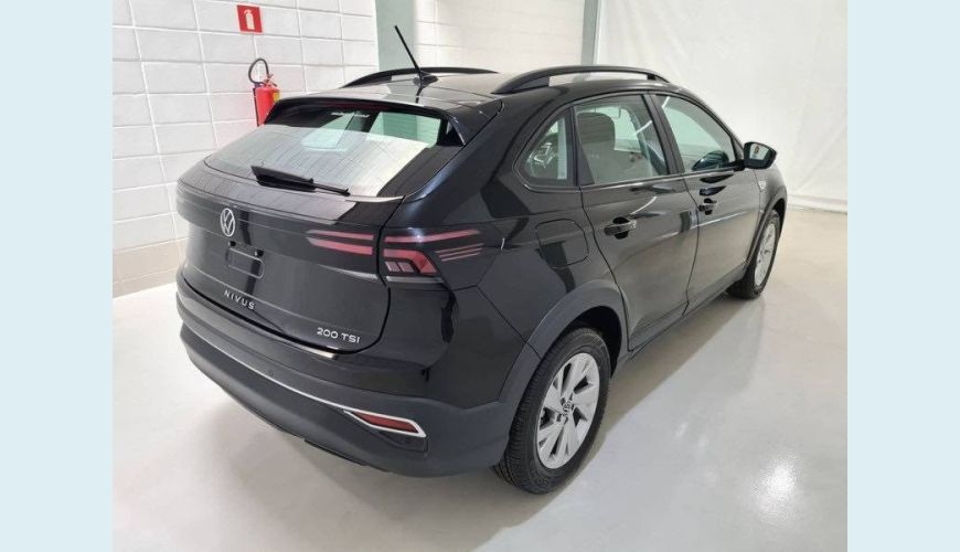 VOLKSWAGEN NIVUS 1.0 200 TSI TOTAL FLEX COMFORTLINE AUT. - PRETO - 2024 Foto 7 (Grande)