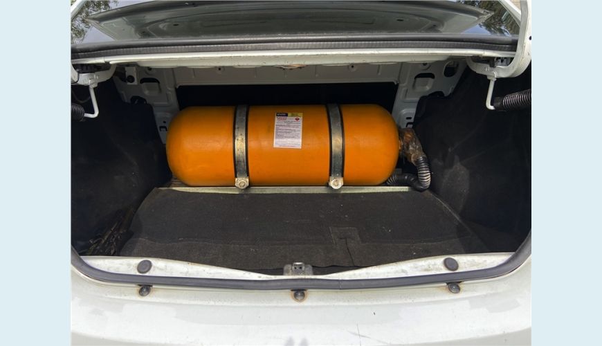 RENAULT LOGAN 1.6 DYNAMIQUE 8V FLEX 4P MANUAL - N/D - 2016 Foto 7 (Grande)