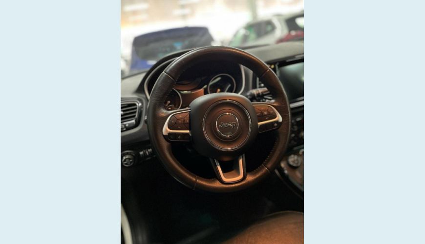 JEEP COMPASS 2.0 16V DIESEL LIMITED 4X4 AUT. - BRANCO - 2018 Foto 7 (Grande)
