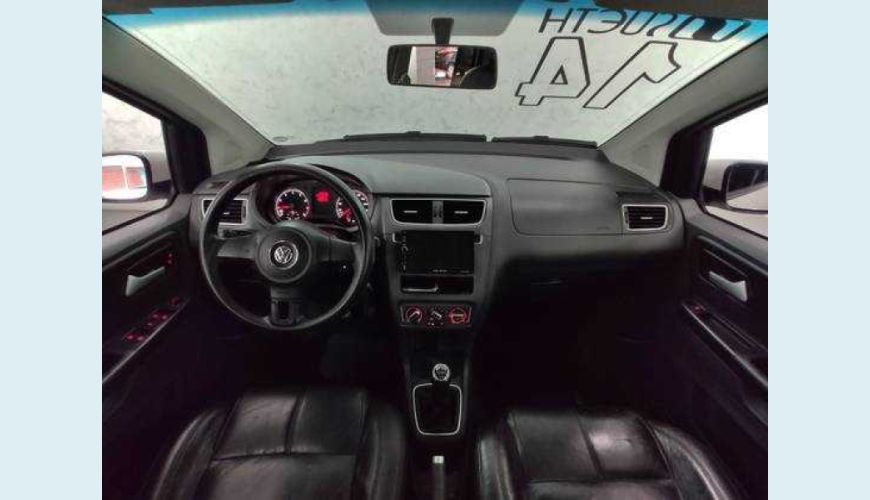 VOLKSWAGEN FOX 1.0 TEC FLEX 4P - BRANCO - 2014 Foto 7 (Grande)