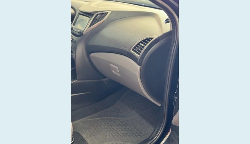 HYUNDAI HB 20S 1.6 COMFORT PLUS 16V FLEX 4P MANUAL - PRETO - 2019 Foto 7 (Grande)