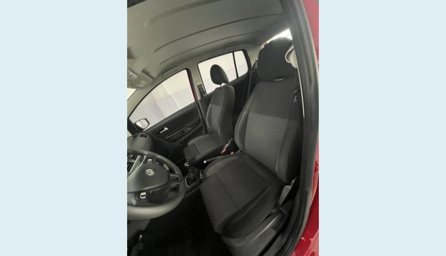 VOLKSWAGEN FOX 1.6 MSI TOTAL FLEX CONNECT 4P MANUAL - VERMELHO - 2021 Foto 7 (Grande)