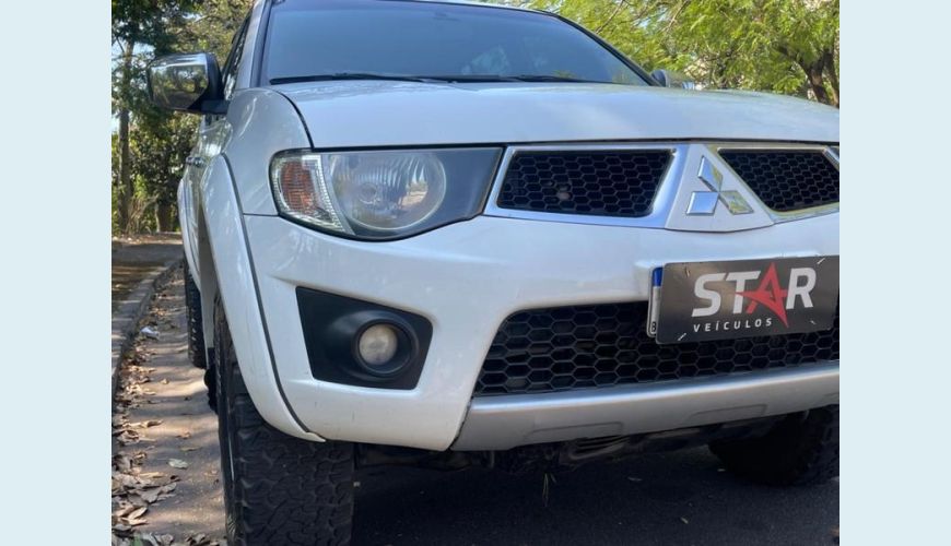 MITSUBISHI L200 TRITON FLEX - BRANCO - 2012 Foto 7 (Grande)