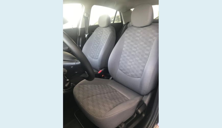 HYUNDAI HB 20S 1.6 COMFORT PLUS 16V FLEX 4P MANUAL - PRETO - 2017 Foto 7 (Grande)