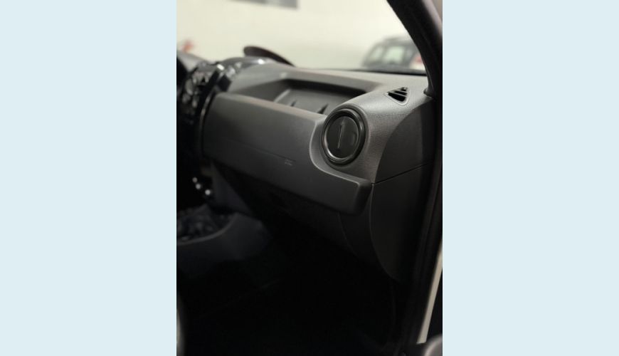 RENAULT DUSTER OROCH 1.6 16V SCE FLEX DYNAMIQUE MANUAL - BRANCO - 2022 Foto 7 (Grande)