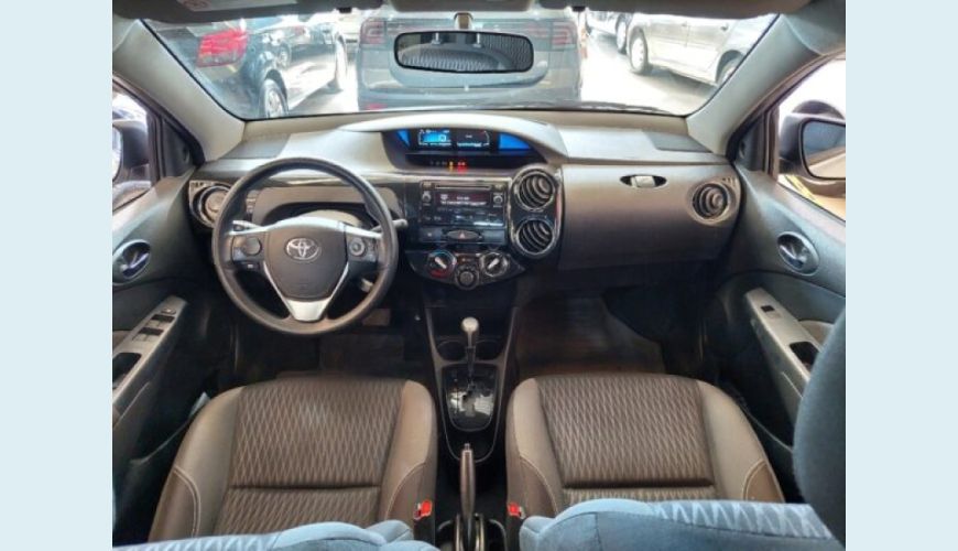 TOYOTA ETIOS 1.5 X PLUS 16V FLEX 4P AUT. - PRATA - 2020 Foto 7 (Grande)