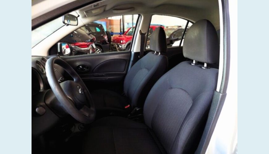NISSAN MARCH 1.0 S 16V FLEX 4P MANUAL - PRATA - 2013 Foto 7 (Grande)