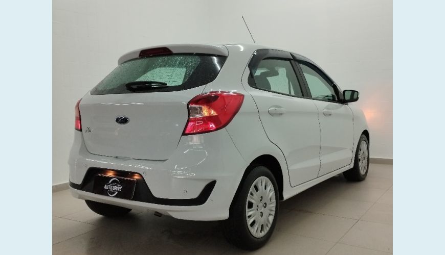 FORD KA 1.5 SE/SE PLUS 16V FLEX 5P - BRANCO - 2019 Foto 7 (Grande)
