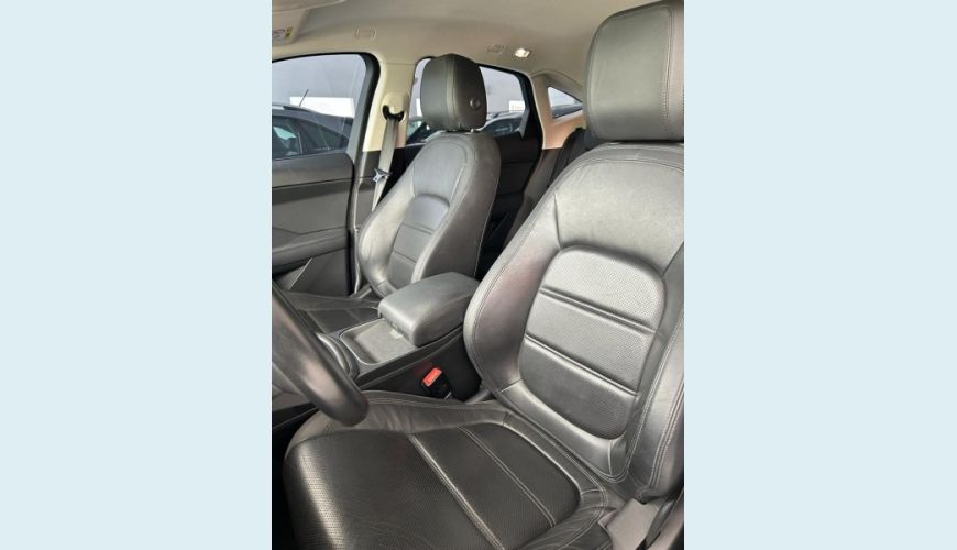JAGUAR E-PACE 2.0 16V P250 FLEX AWD AUT. - PRATA - 2018 Foto 7 (Grande)