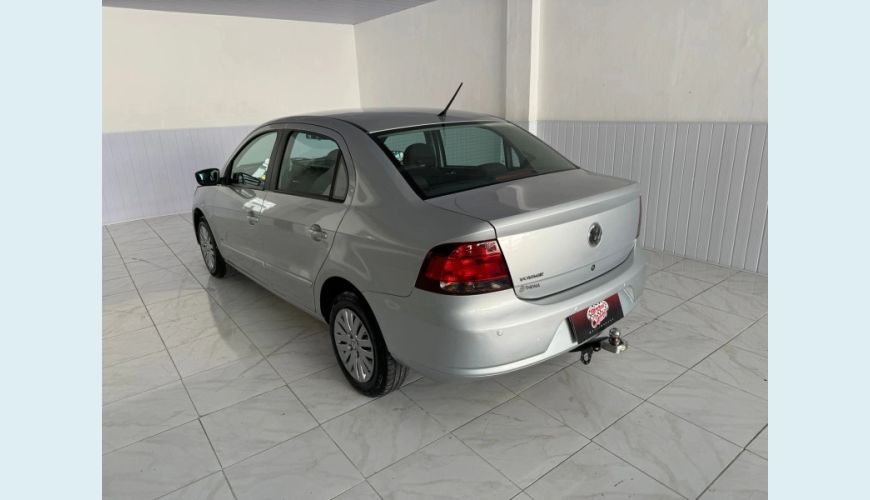 VOLKSWAGEN VOYAGE 1.0 MI 8V FLEX 4P MANUAL - PRATA - 2010 Foto 7 (Grande)
