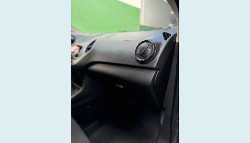 FORD KA 1.0 TI-VCT FLEX SE MANUAL - BRANCO - 2020 Foto 7 (Grande)