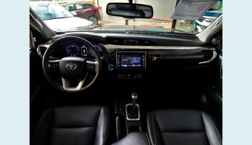 TOYOTA HILUX 2.7 SRV 4X2 CD 16V FLEX 4P AUT. - PRETO - 2019 Foto 7 (Grande)