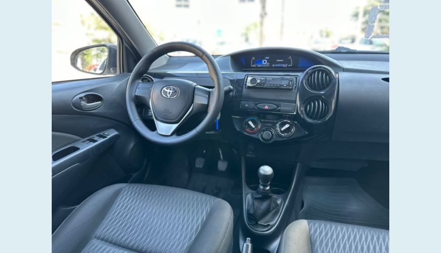 TOYOTA ETIOS 1.3 X 16V FLEX 4P MANUAL - N/D - 2020 Foto 7 (Grande)