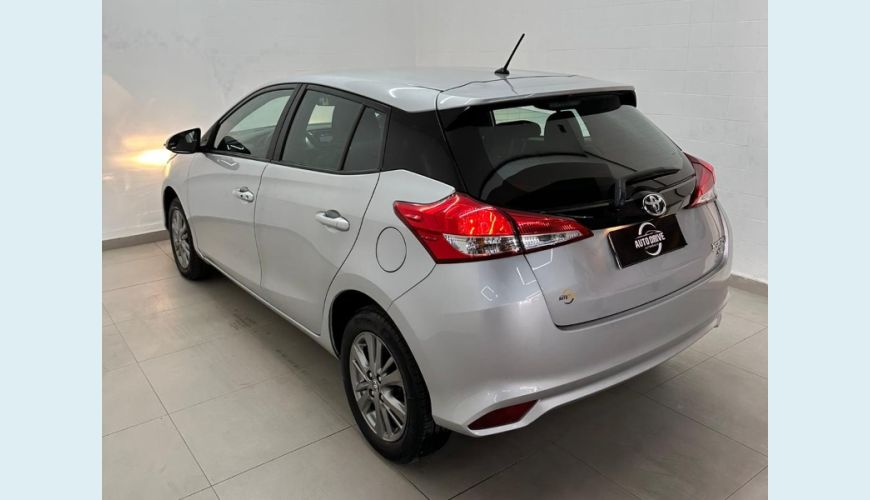 TOYOTA YARIS XL PLUS CON. 1.5 FLEX 16V 5P AUT. - PRATA - 2022 Foto 7 (Grande)