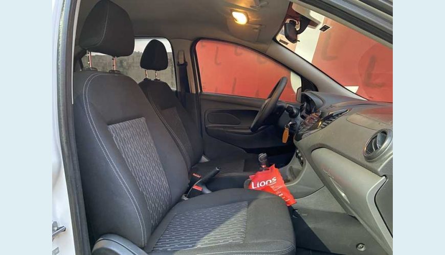 FORD KA SEDAN SE PLUS 1.0 FLEX - BRANCO - 2015 Foto 7 (Grande)