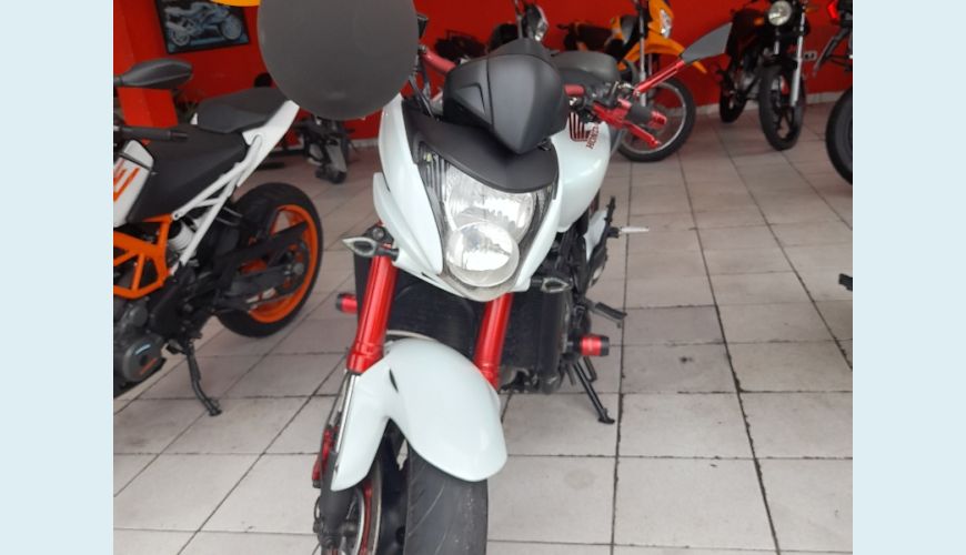 HONDA CB 600F HORNET - BRANCO - 2011 Foto 7 (Grande)