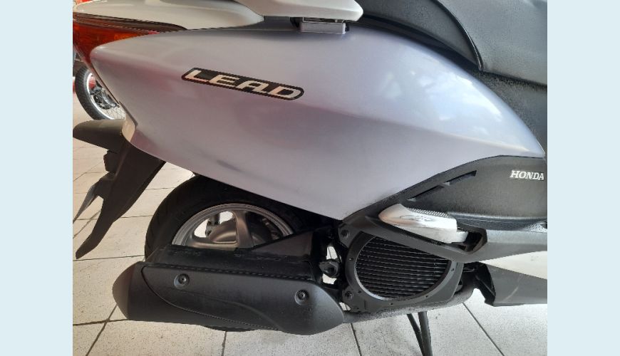 HONDA LEAD 110 - PRATA - 2013 Foto 7 (Grande)