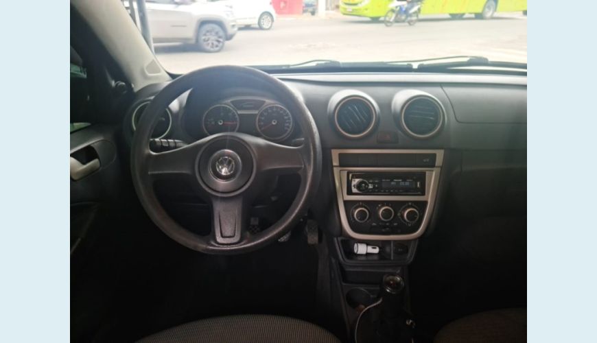 VOLKSWAGEN VOYAGE - CINZA - 2013 Foto 7 (Grande)