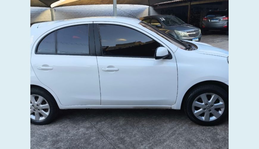 NISSAN MARCH S 1.0 16V FLEX FUEL 5P - BRANCO - 2014 Foto 7 (Grande)