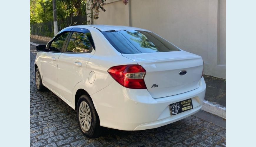 FORD KA 1.0 SE/SE PLUS TIVCT FLEX 5P - BRANCO - 2017 Foto 7 (Grande)