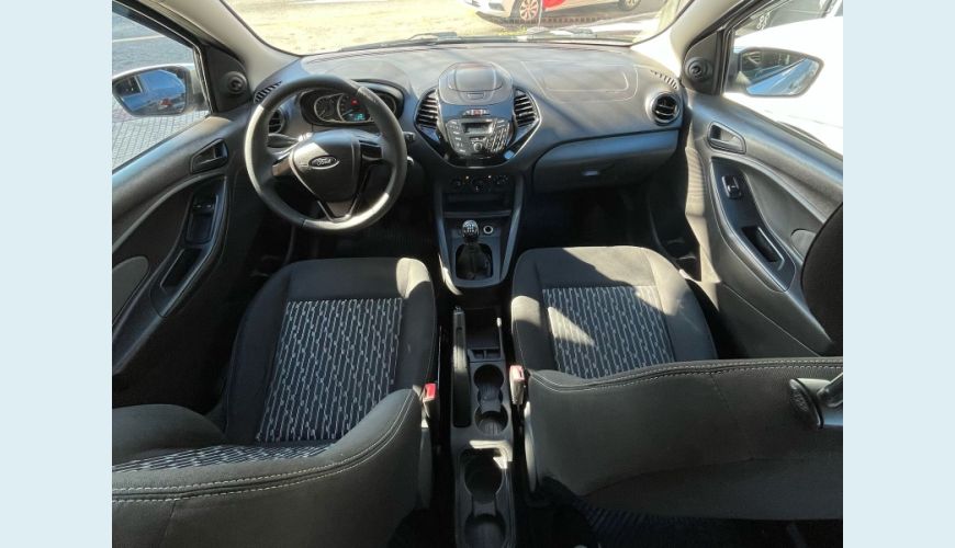 FORD KA 1.5 SEDAN SE 12V FLEX 4P MEC. - PRATA - 2018 Foto 7 (Grande)