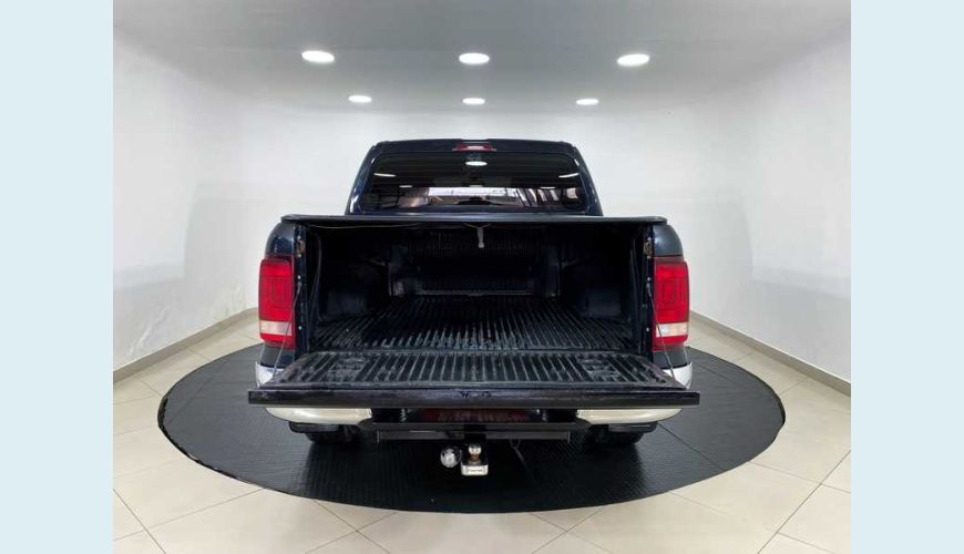 VOLKSWAGEN AMAROK 2.0 CD 4X4 TDI HIGHLINE AUT. - PRETO - 2018 Foto 7 (Grande)
